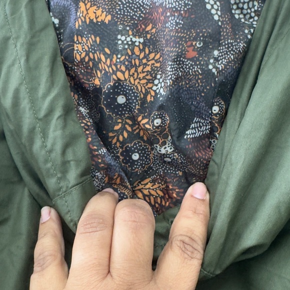 Two layer jacket - Picture 9 of 11